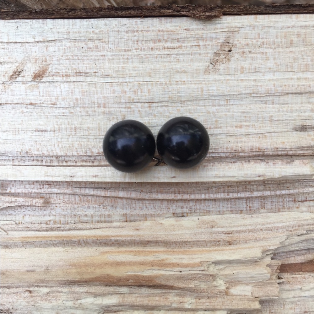 Black Pearl Earring Set